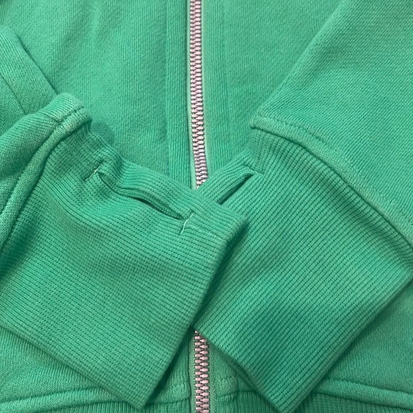 RARE Lululemon scuba full zip cropped hoodie RACEWAY GREEN Sz 2 - Picture 3 of 9